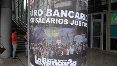 Bancarios de entidades públicas paran este viernes en todo el país