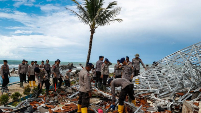 Tsunami en Indonesia: confirmaron que son al menos 373 los fallecidos y más de 1000 heridos