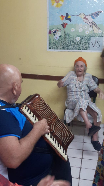 Visita Hogar de Ancianas Santa Rita2.jpeg