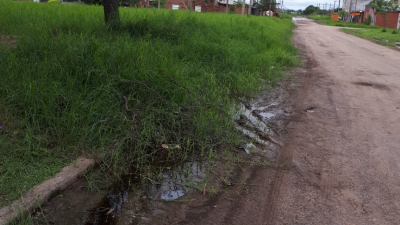 Vecinos del barrio STM reclaman ante la desidia del municipio