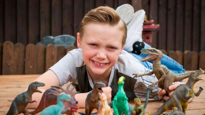 Niños obsesionados con dinosaurios suelen tener una inteligencia superior al promedio