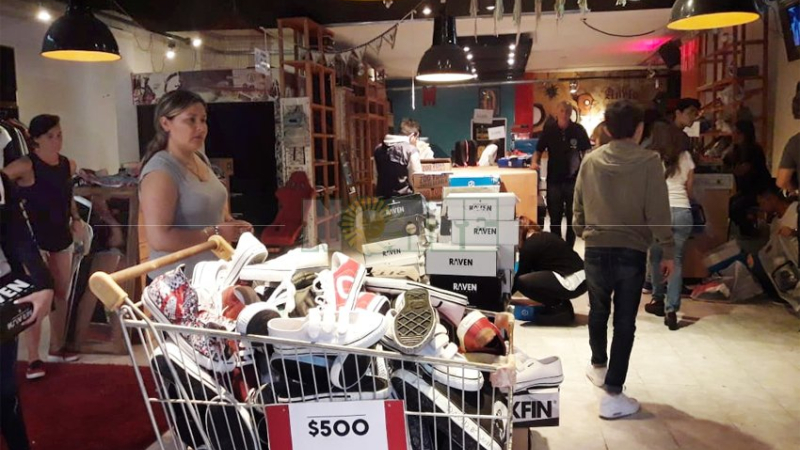 Por los ajustes y altos impuestos más comercios cierran sus puertas