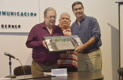 Emotivo recuerdo de los 100 años de la primera edición del diario El territorio