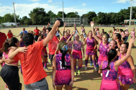 Regatas hockey 3.jpg