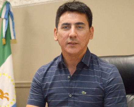 Roberto Acosta.jpg