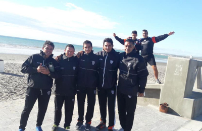 For Ever llegó a Madryn y se movió frente a las costas del Golfo Nuevo