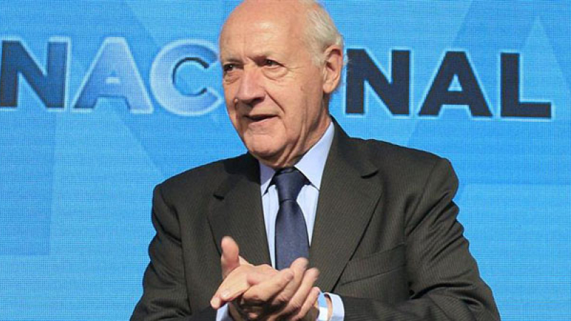 Roberto Lavagna confirmó que “por ahora” va por fuera de Alternativa Federal