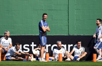 Scaloni sigue probando variantes