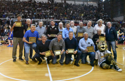 Los campeones del 76 se llevaron los aplausos