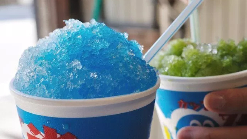 Un helado de moda salva en Japón a los fabricantes de hielo natural