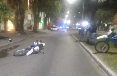Rápido, furioso y con droga: eludió el control policial y chocó a dos efectivos de la Caminera