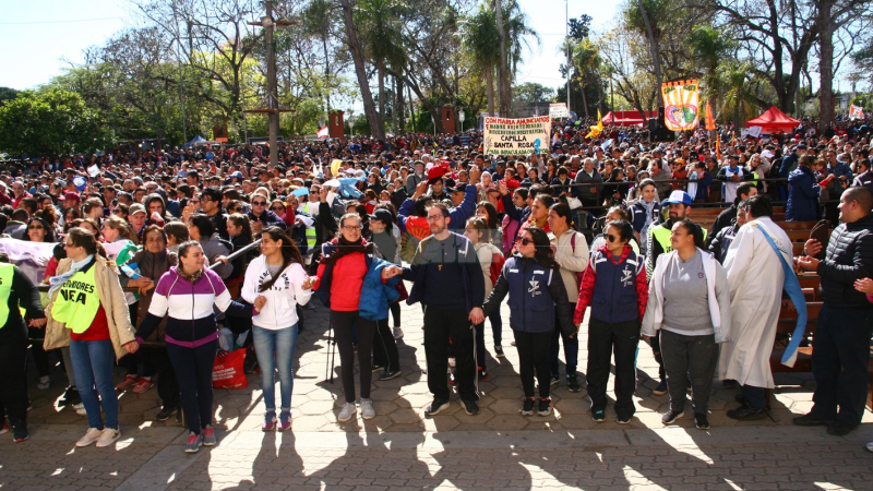 Jóvenes peregrinos en Itatí preocupados por la indiferencia y violencia que sufre la sociedad