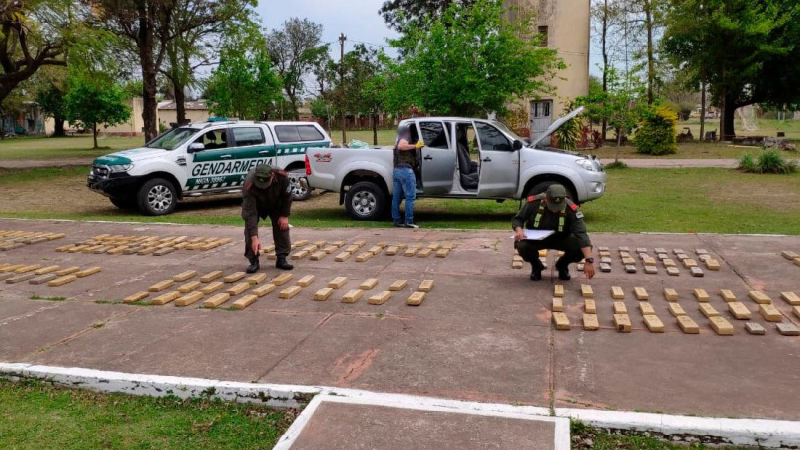 Las Palmas: hallan más de 205 kilos de marihuana dentro de una camioneta