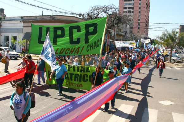 UPCP, colorida marcha y anuncio de más días de paro