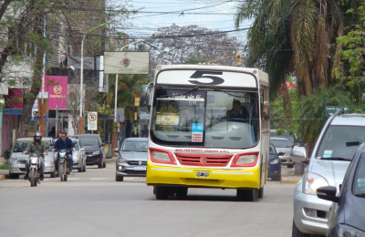 UTA levantó la medida de fuerza y empresarios pagarán hoy el 50% restante de los sueldos