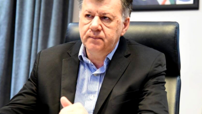Cautelar contra los pases a planta: “El gobernador electo judicializa la transición” dijo el ministro Quirós