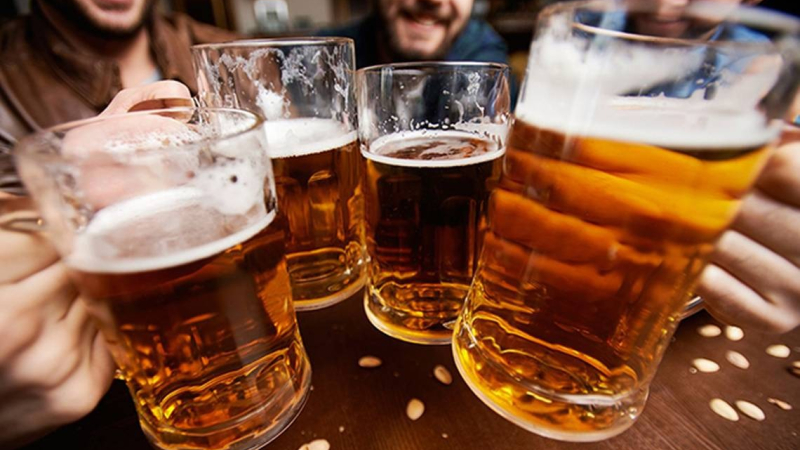 La Loma invita a pasar un buen rato con cerveza, hamburguesas y buena música