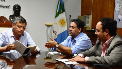 Acceso social al agua segura: el gobierno recibió plantas para eliminación de arsénico