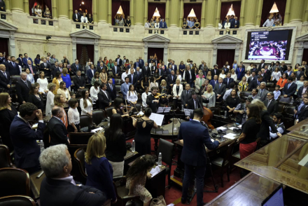 Diputados juramento.jpg