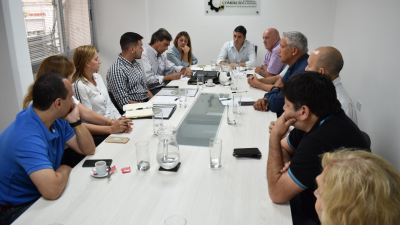 Se abrió el debate “Trapitos”: comercio, municipio y sociedad analizan una resolución pacífica pero definitiva