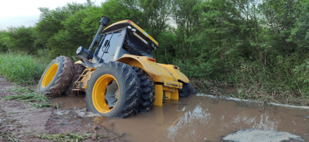 tractor.jpg