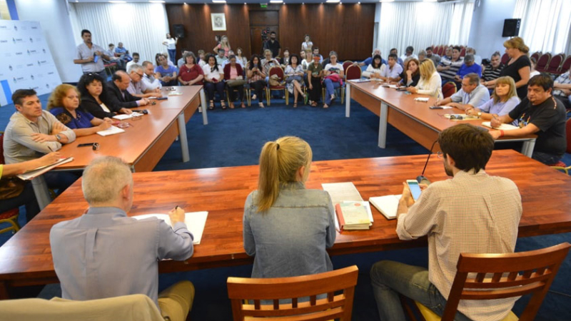 Gobierno garantizó que Adoch y Sitech Sudoeste comienzan las clases