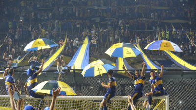 River felicitó a Boca por el título de la Superliga