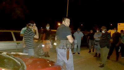 Un funcionario debió ser conducido por romper el aislamiento