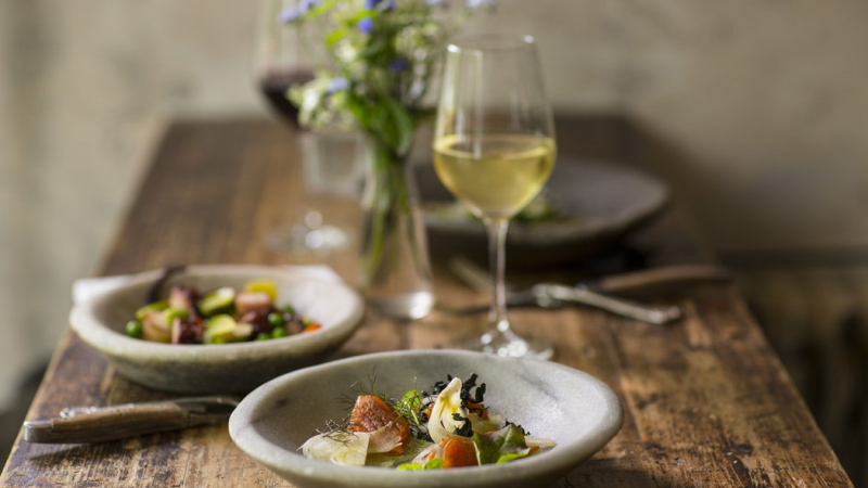 El fabuloso arte de combinar vinos y comidas desde casa