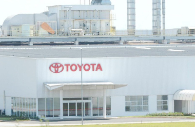 Toyota Brasil, paraliza actividades hasta junio