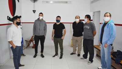 Pérez Cuevas recorrió clubes de Sáenz Peña, involucrados con la solidaridad