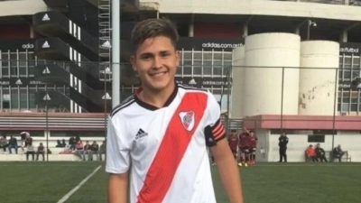 River quiere hacerle contrato a su joya de 16 años