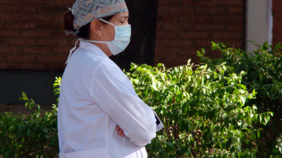 El gobierno decidió tomar medidas salariales y laborales para médicos y residentes