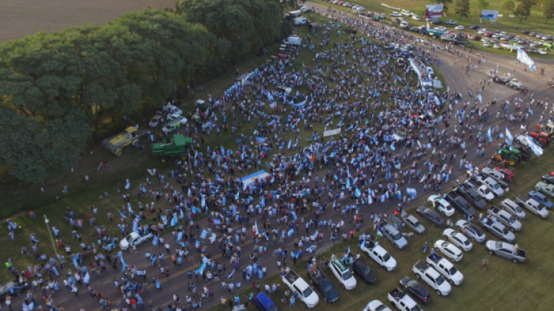 Multitudinaria protesta contra la expropiación de Vicentin