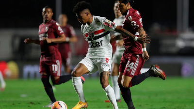 Gran juego de River para cosechar un punto en el Morumbí