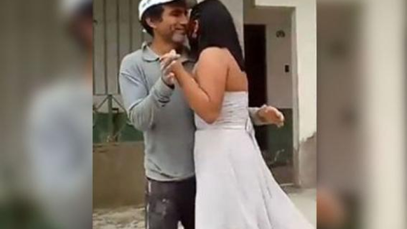 Quinceañera bailó el vals con su padre en medio de ladrillos y cemento