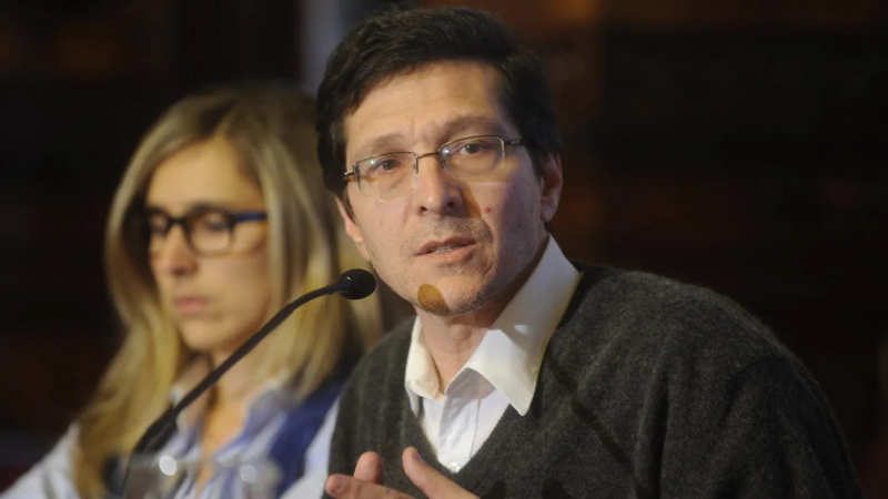FOPEA rechazó la creación del Observatorio estatal para controlar a medios y redes sociales