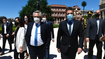 Massa, junto a Alberto Fernández, en el acto por los 10 años del fallecimiento de Néstor Kirchner