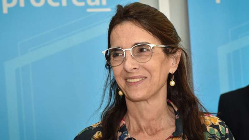 Renunció María Eugenia Bielsa