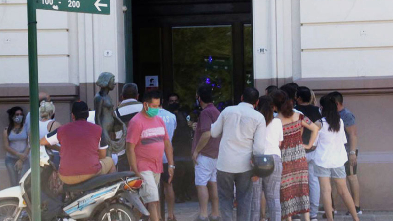 Termina el año con alta circulación y un relajamiento que preocupa