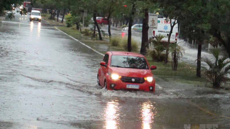 Las ráfagas de viento alcanzaron 63 kilómetros por hora en Resistencia
