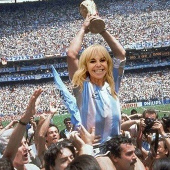 memeclaudia1.jpg