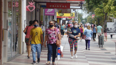 Feriados de carnaval en Resistencia: más del 40% de los comercios no abrirán lunes y martes