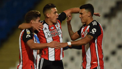 River aplastó a Godoy Cruz y volvió al triunfo en Mendoza