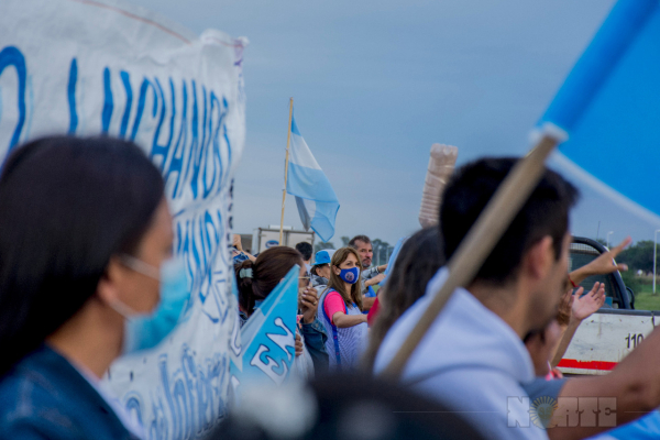 Así se manifestaron los docentes en Pampa del Infierno 