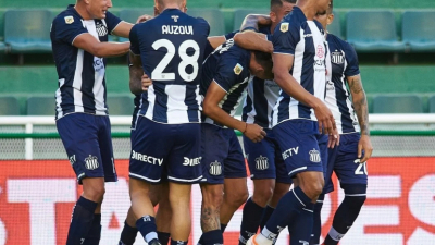 Talleres sufrió pero eliminó a Vélez