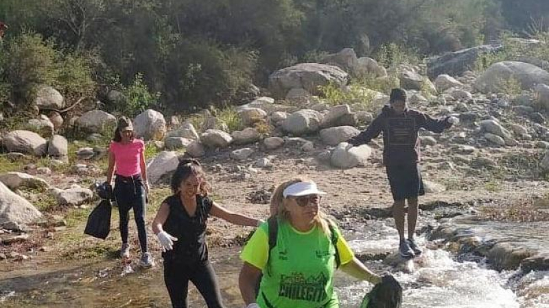 Correr y recolectar basura, un pequeño gesto que genera “un cambio enorme”