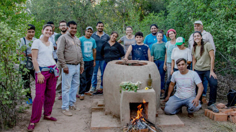 Con gran participación vecinal se realizó el primer taller de barro y cerámica de El Impenetrable