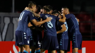 Racing festejó en Brasil y entro de cabeza a Octavos de la Libertadores