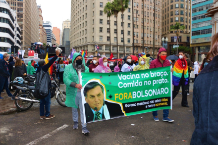bolsonaro fora.jpg